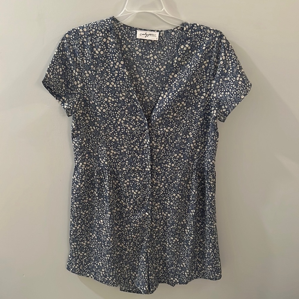 Super cute blue floral CJLA romper!